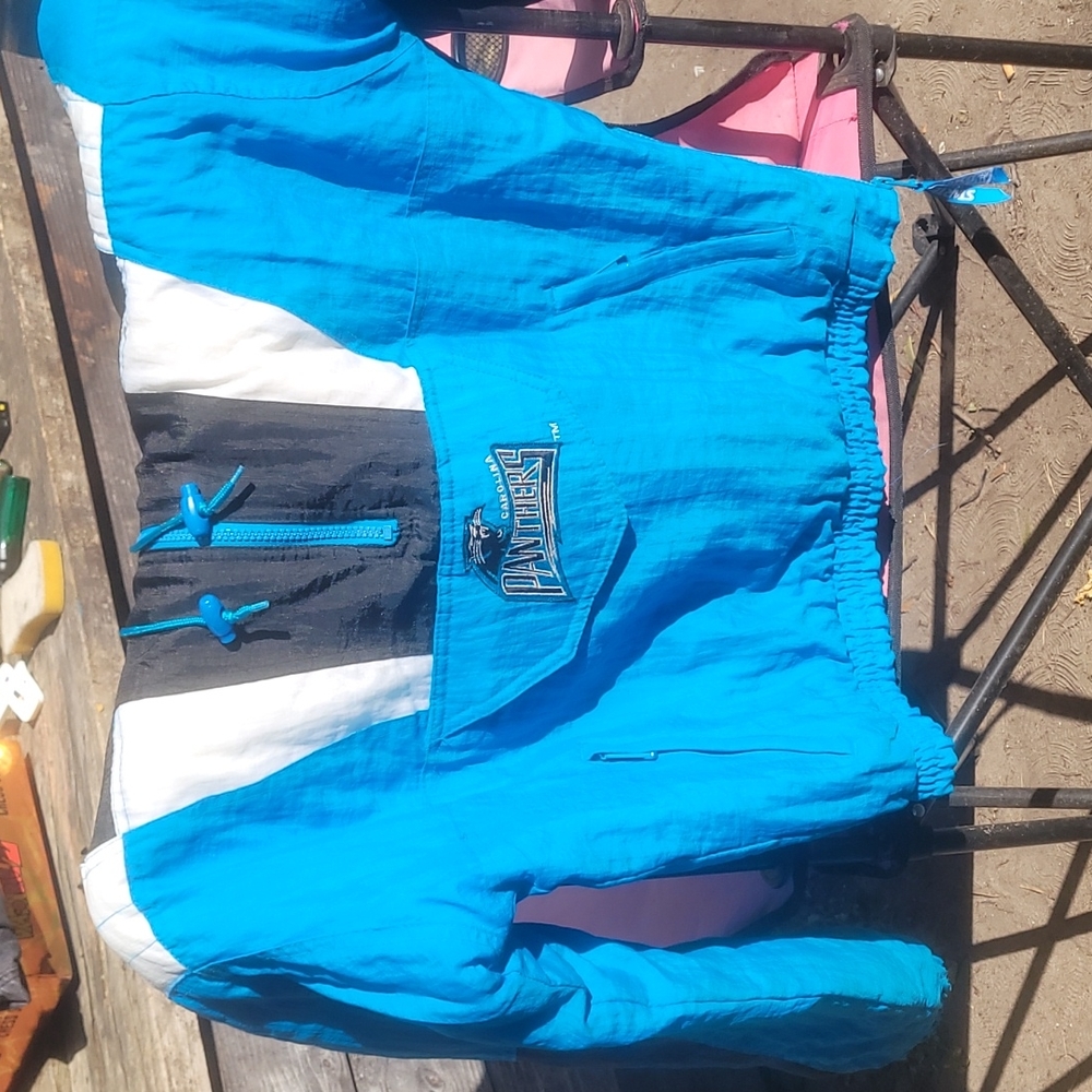 Kids Large North Carolina Panthers Starter pull over jacket